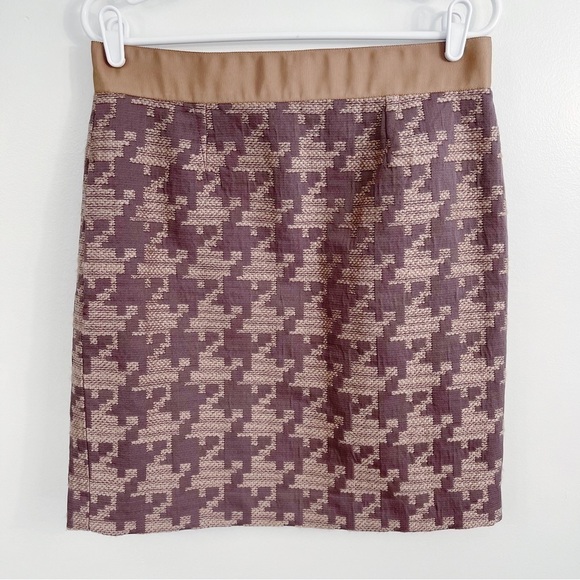 Ann Taylor LOFT Mauve Pink Houndstooth Print Straight Pencil Skirt - Size 8 - Picture 1 of 7
